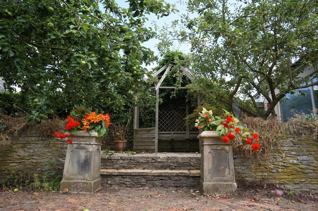 Bridge House B&B Челтнъм Екстериор снимка